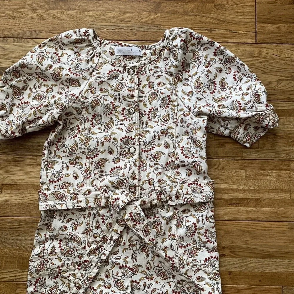 Zara Belted Floral Jumpsuit Size 8‎